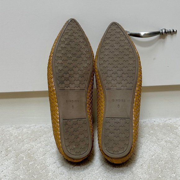 Birdies The Goldfinch tan woven flats size 8 - Picture 4 of 4